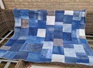 Plaid: Denim Pockets